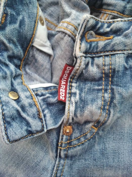 Оригинални дънки Dsquared2 за 140 см-20 лв