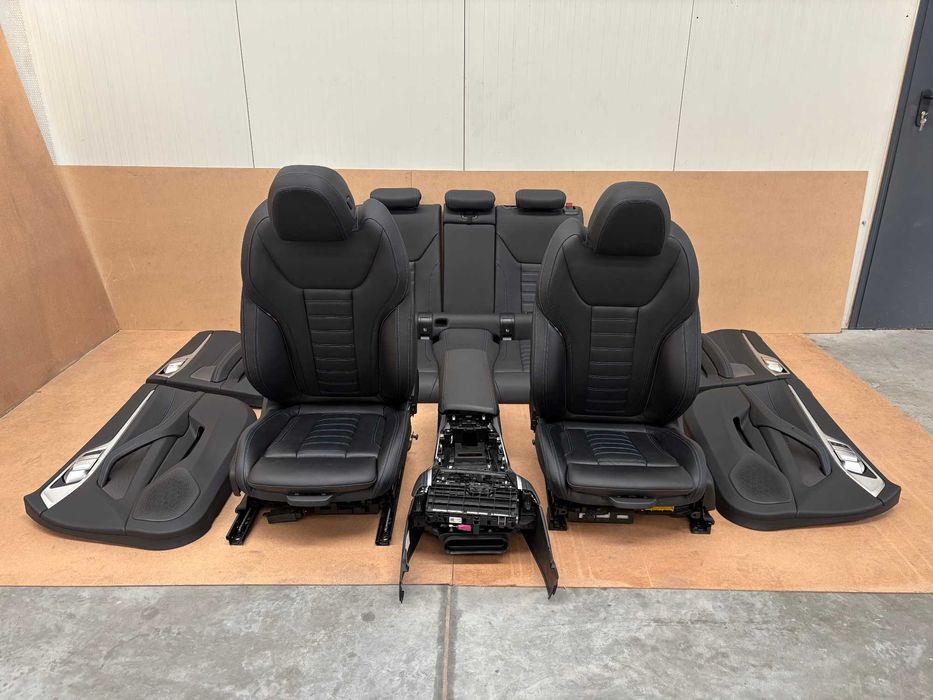 Салон БМВ Г26 BMW G26