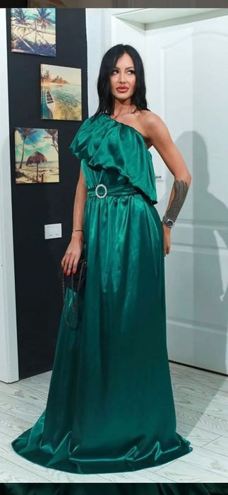 Rochie noua, mărimea S , merge și M