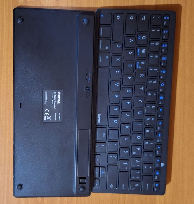 Vand tastatura bluethoot, pret usor negociabil