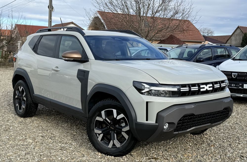 Duster 2025  Hybrid 4x4 2500 km