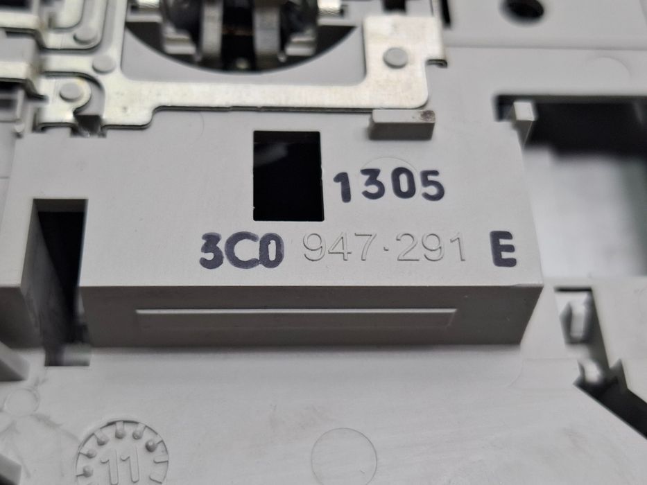 Plafoniera lumini spate VOLKSWAGEN PASSAT CC 357 2008 - 2012 TDI CBAB,