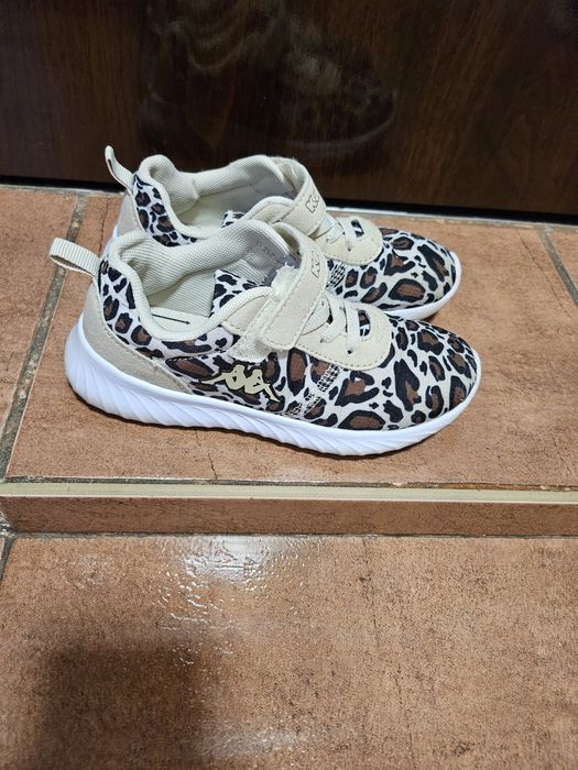 Маратонки Kappa и Asics