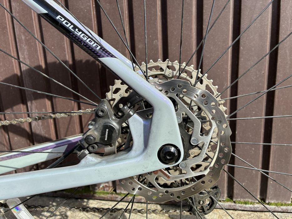 Bicicleta carbon MTB Polygon c2 de 29 echipata Shimano Deore