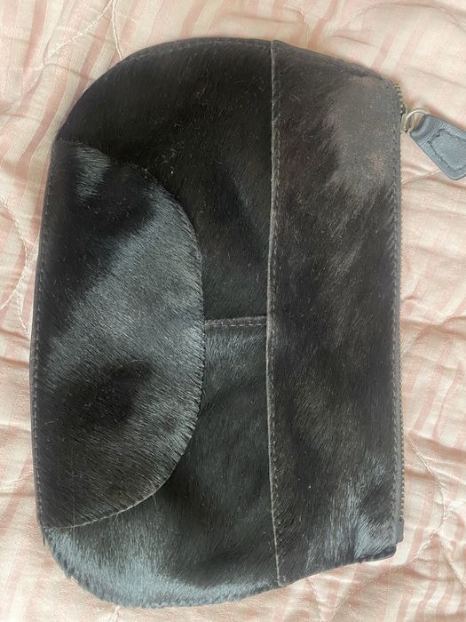 Сумка кожанная продаеться