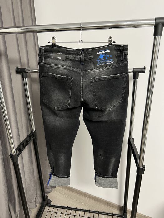 Blugi DSQUARED2 super calitate