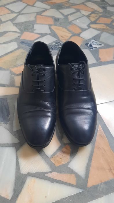 Мужской туфли. Размер 43. Новый. Деффект жок.