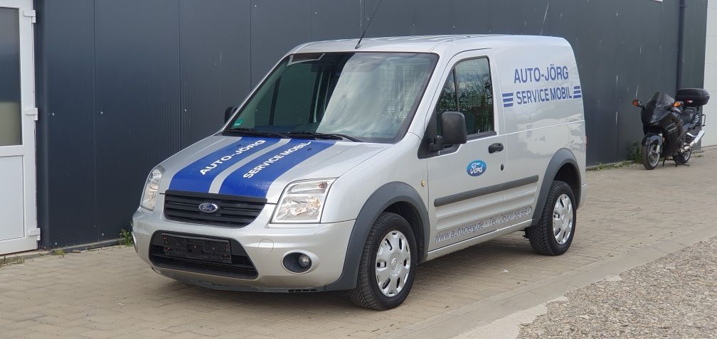 Ford transit tourneo connect 1.8 tdci E5 2010