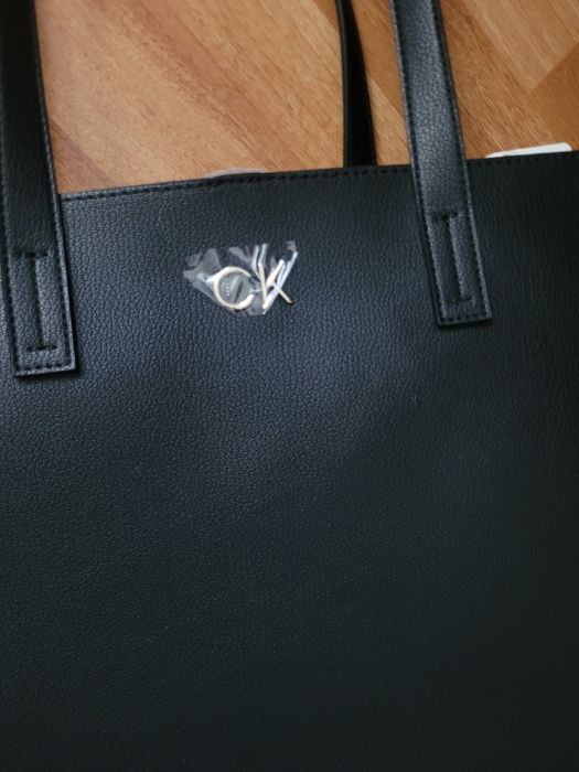Geanta calvin klein nouă