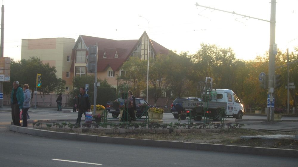 Здание в самом центре города, около KFC, Назарбаева-Чокина