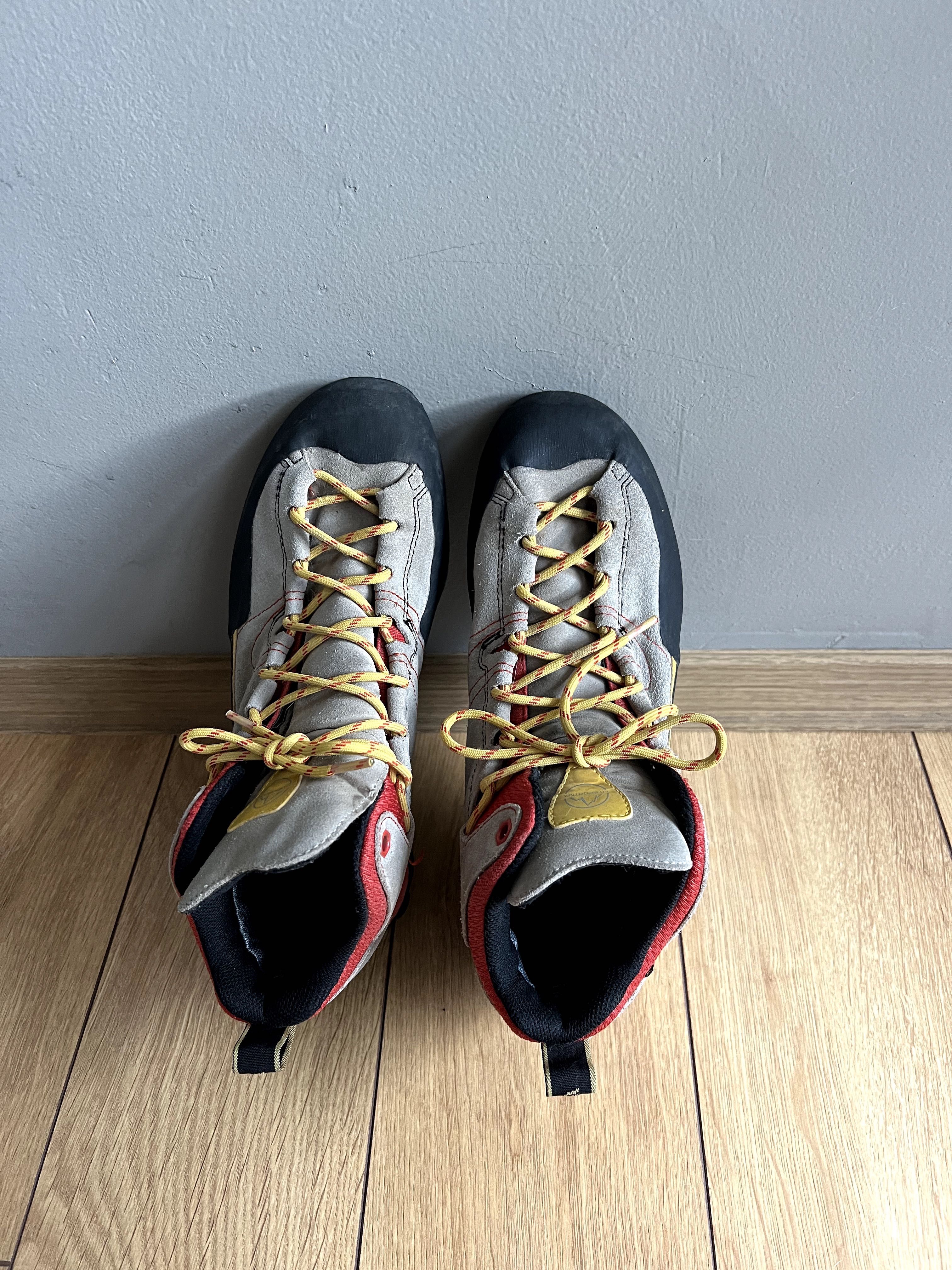 La Sportiva_hiking boots