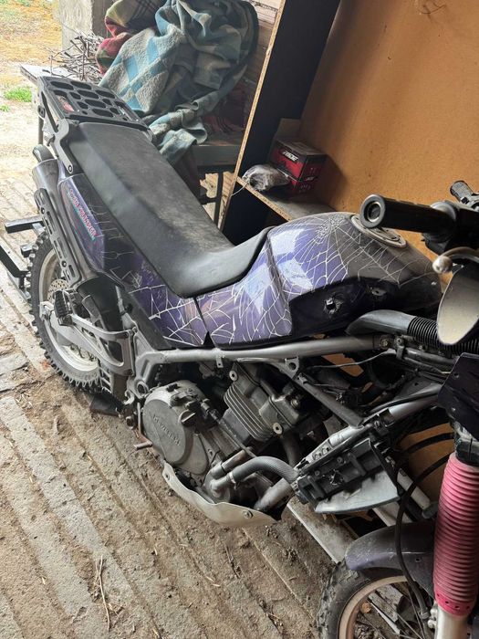 Продавам kawasaki klе 500 45 коня 93-та година