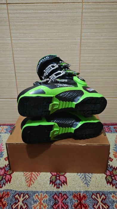 Clapari schiuri Dalbello LTD Nr 41-41,5 ,mondo 26,5