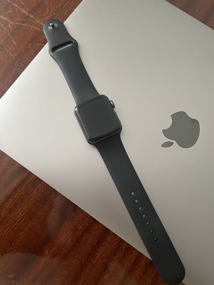 Apple Watch s3 часы