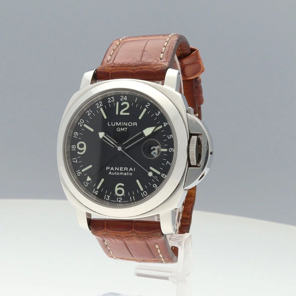 Panerai Luminor GMT