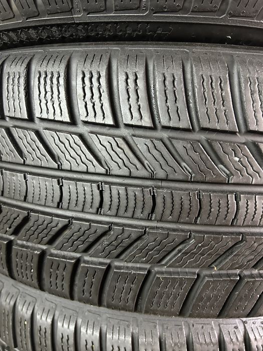 215/55/18 Continental Зимни 4 броя