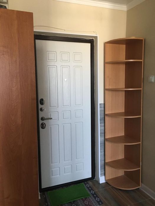 Сдаю 1-но ком квартиру по часам! 11 мкр 7дом, пишите в ватсап!