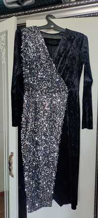 Платье черное с пайетками 5000