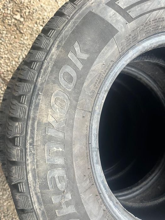 215/70 r15c de iarna 4 buc ca noi HANKOOK