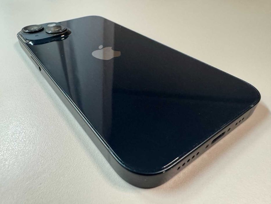  Apple / iPhone 14 128 Gb / Midnight