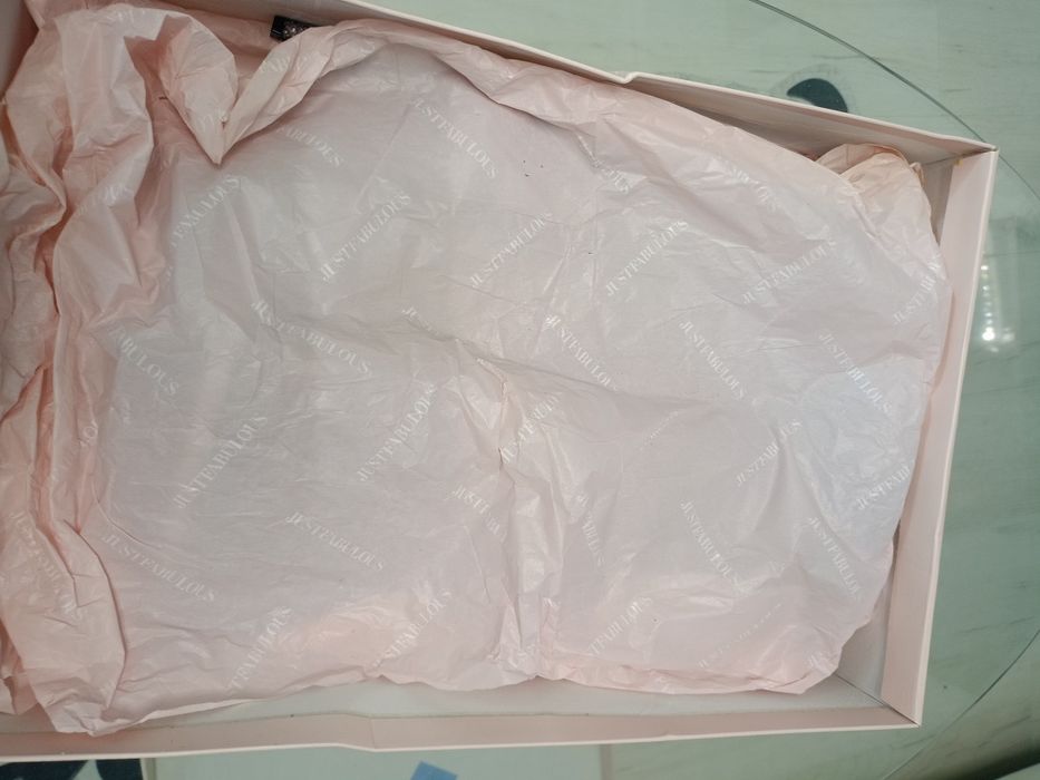 Дамски ботуши бляскави нови