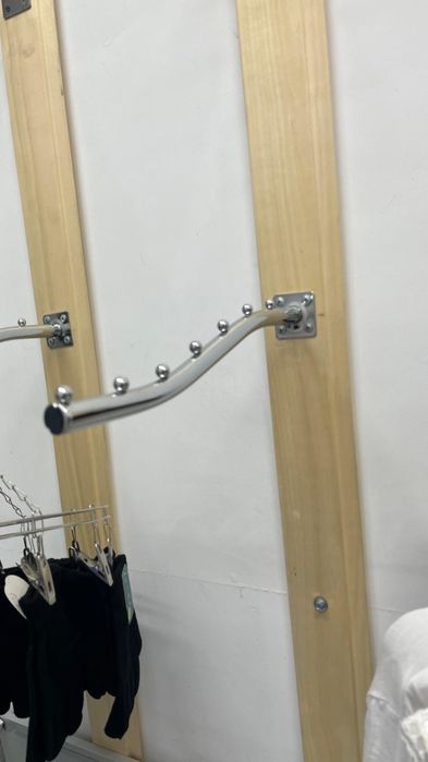 Продам кронштейны