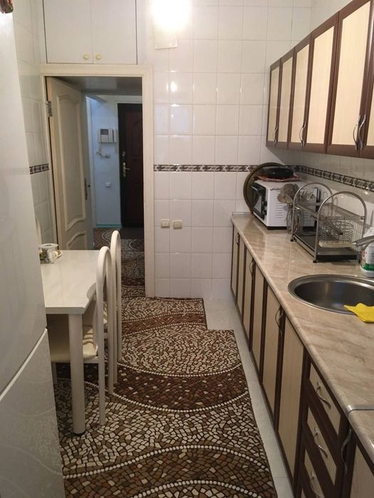 Uy sotiladi 3 xonali