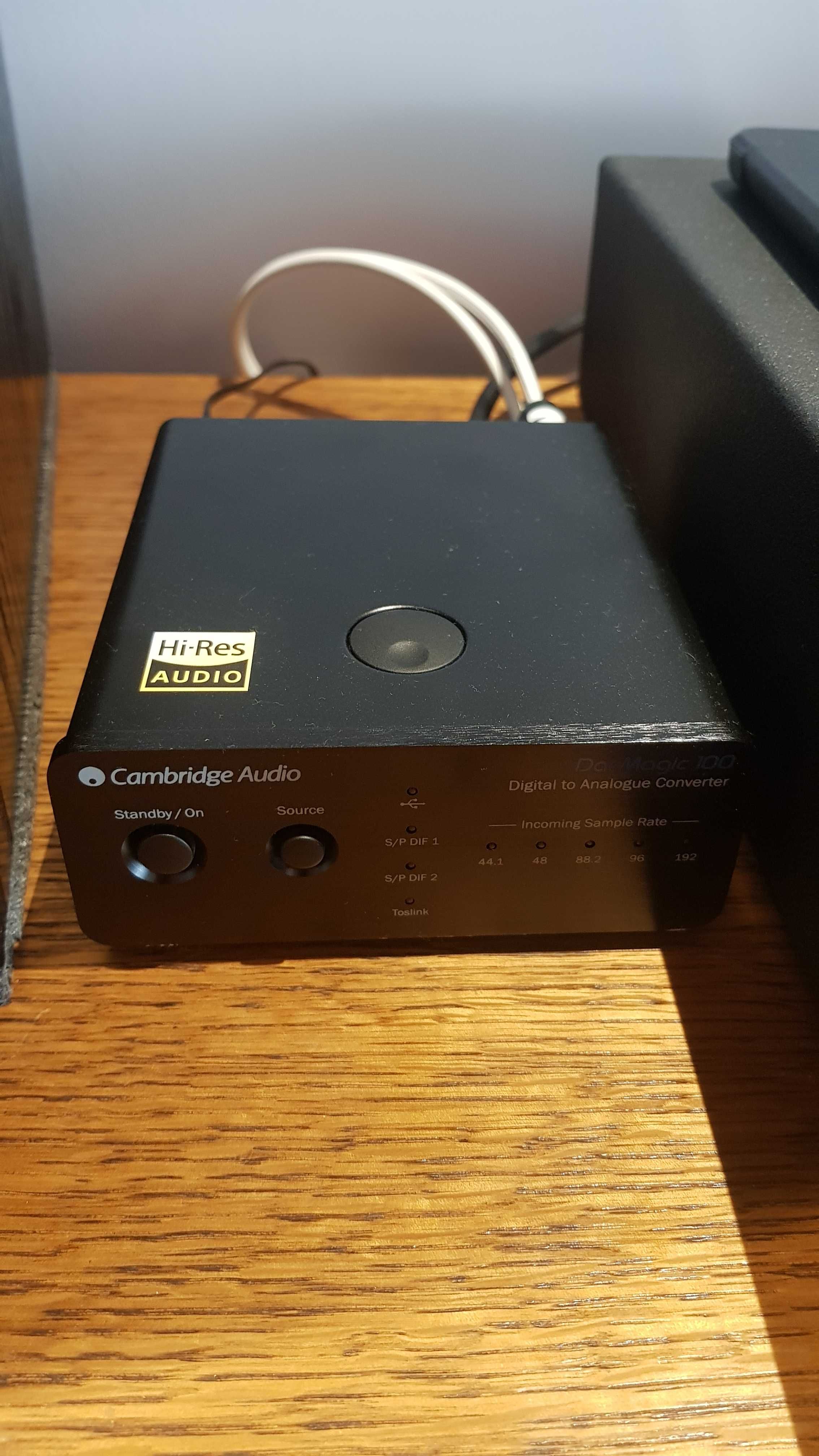 DAC / cambridge audio dacmagic 100 / в гаранция