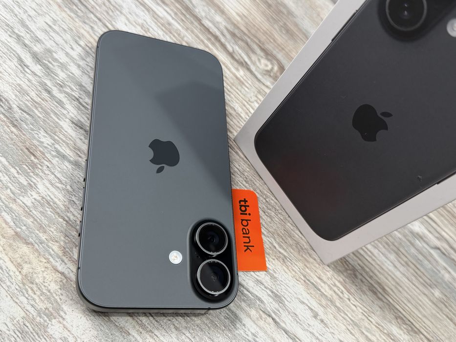 Iphone 17 256 GB Black Като Нов Гаранционен 100 % Battery Health