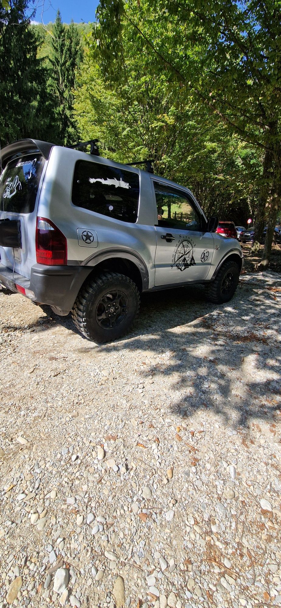 Vand/schimb(Duster 4x4)Mitsubishi Pajero mk3 an2006 2.5d autoutilitara