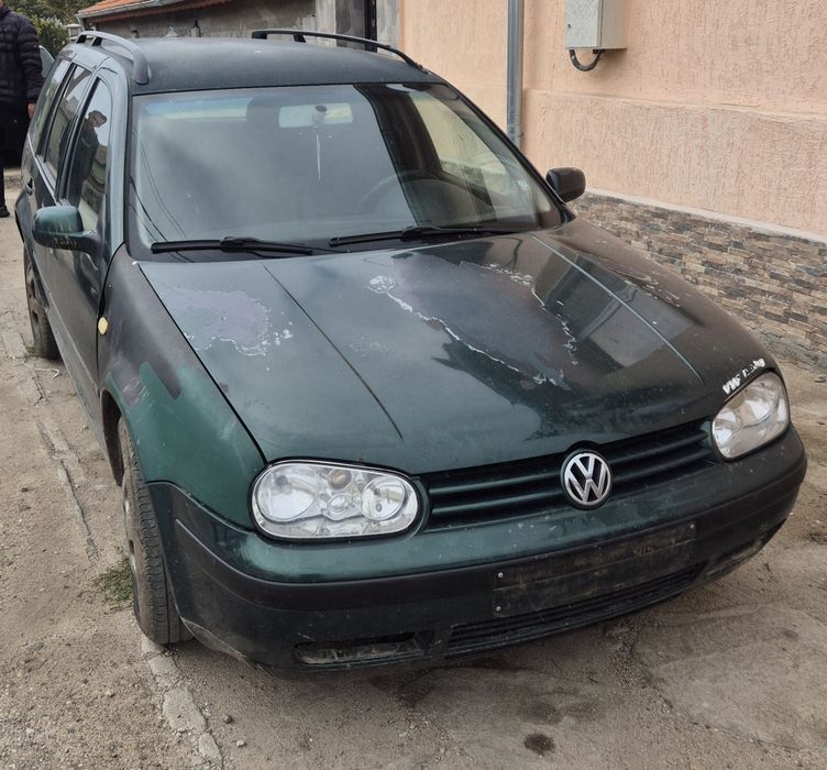 VW Голф 4 комби- на части