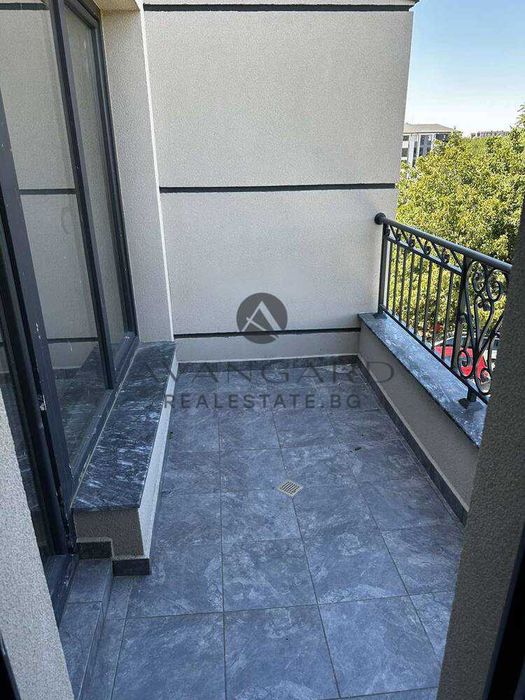 Продава се Двустаен апартамент в Пловдив, Остромила - 69 кв.м за 1553 €/кв.м - Снимка #4