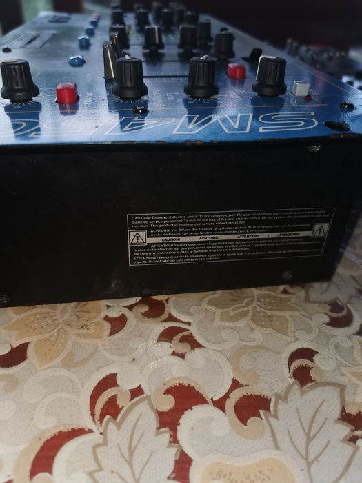 Mixere orizontale Mackie,Behringer,Citronic,Gemini. Marshall Woburn