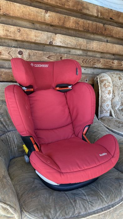 Scaun copii 15-36 kg RodiFix Maxi-Cosi