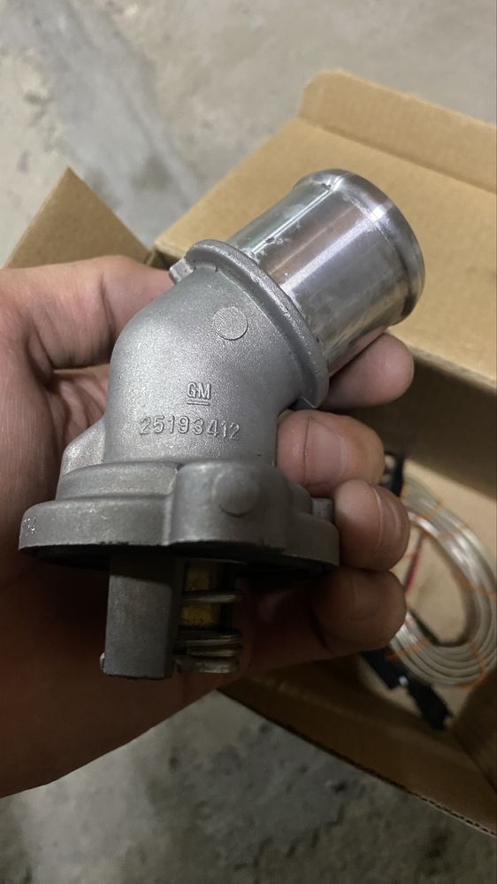 GM termostat sotiladi Gentra Cobalt Nexia3