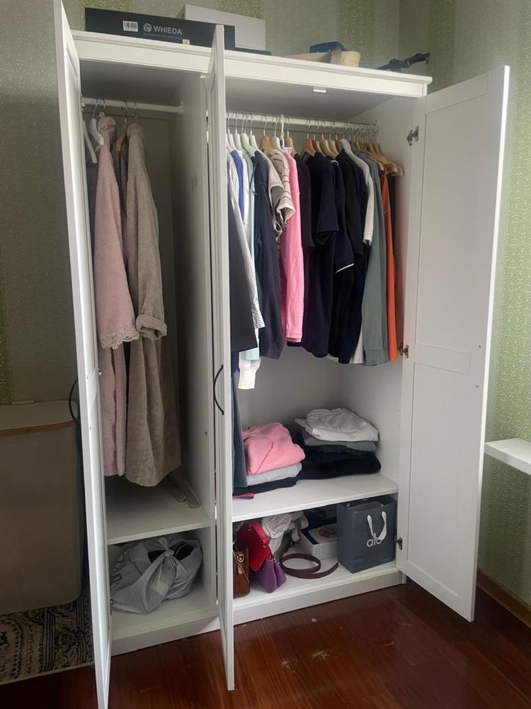 Продаю шкаф для одежды