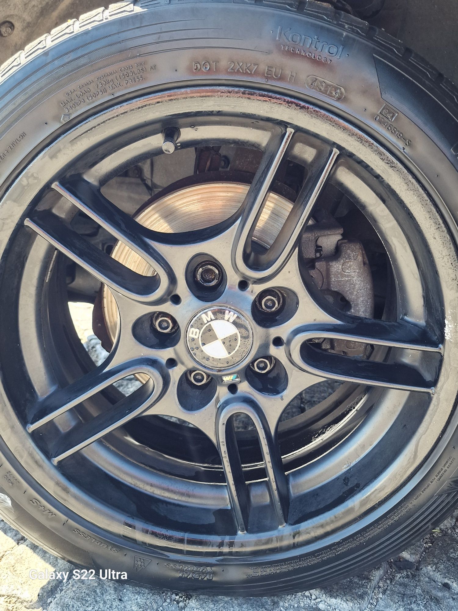 BMW E39 525i  2.5
