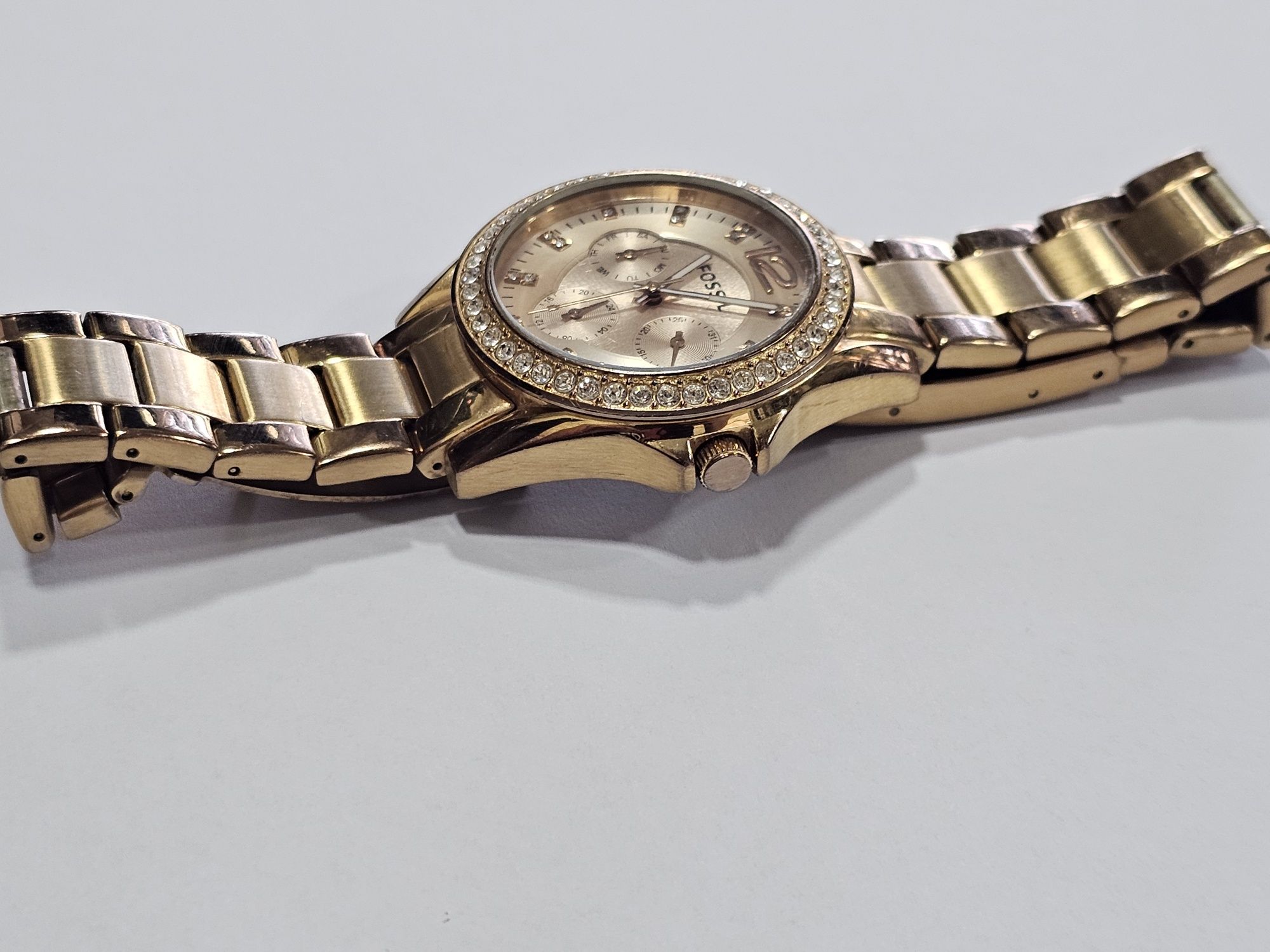 Часовник Fossil Riley ES2811 Розов
Часовник Fossil Riley Часовник Foss