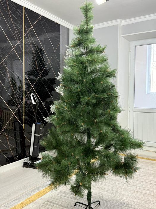 Искуственная елка