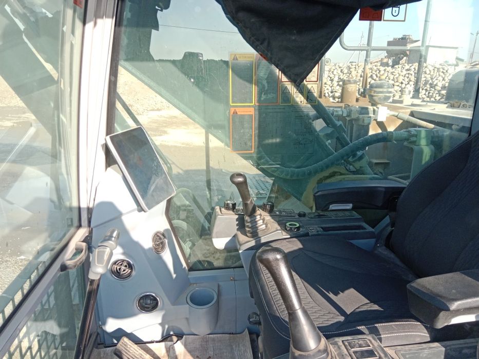 Ekskavatr Zoomlion Ze215G