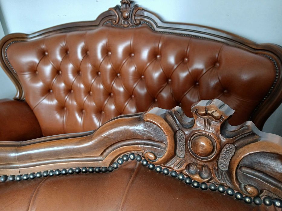 Set canapea + fotolii +măsuță .