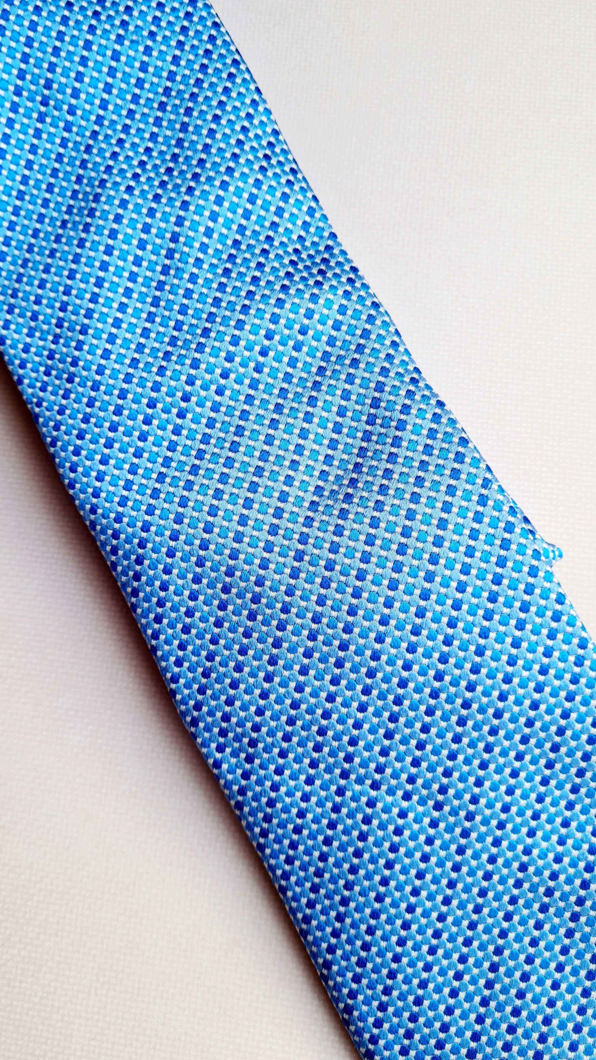 Cravata Profuomo originala stare ca noua culoare albastru, matase