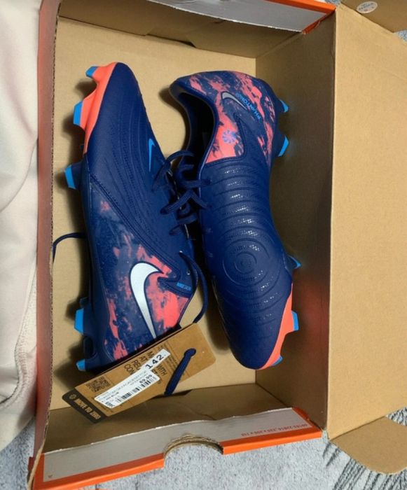 Ghete de fotbal Phantom GX