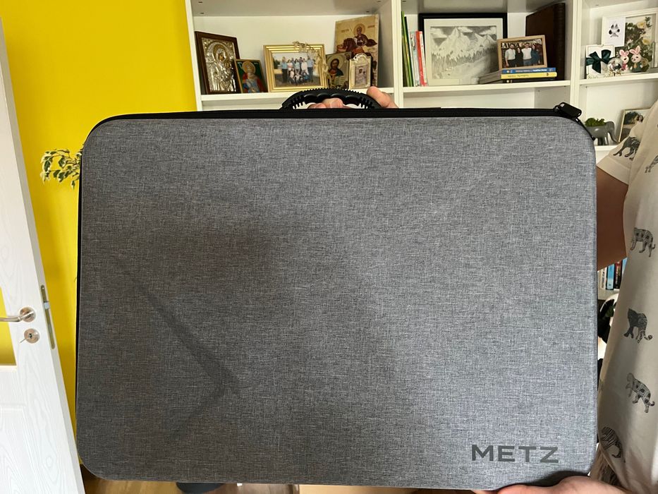 Продавам преносим телевизор METZ 24MPE7000Z