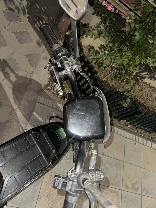 Skuter moped скутер мопед