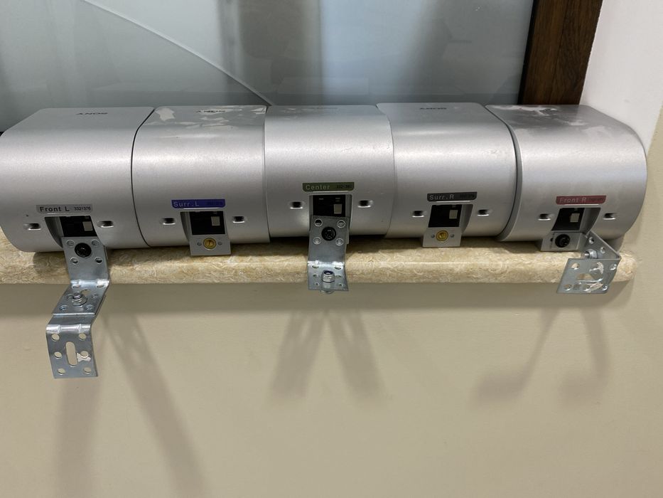 Vand boxe / sateliti + subwoofer sony