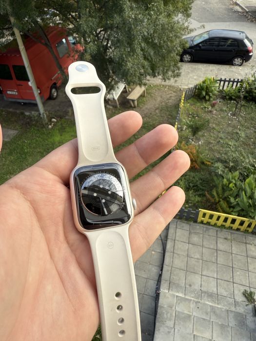 Apple Watch 9, GPS, Корпус Starlight Aluminum 45 мм