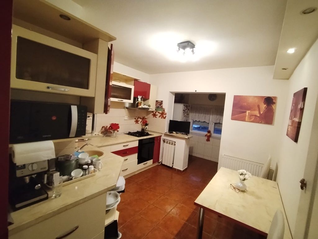 Apartament 4 camere