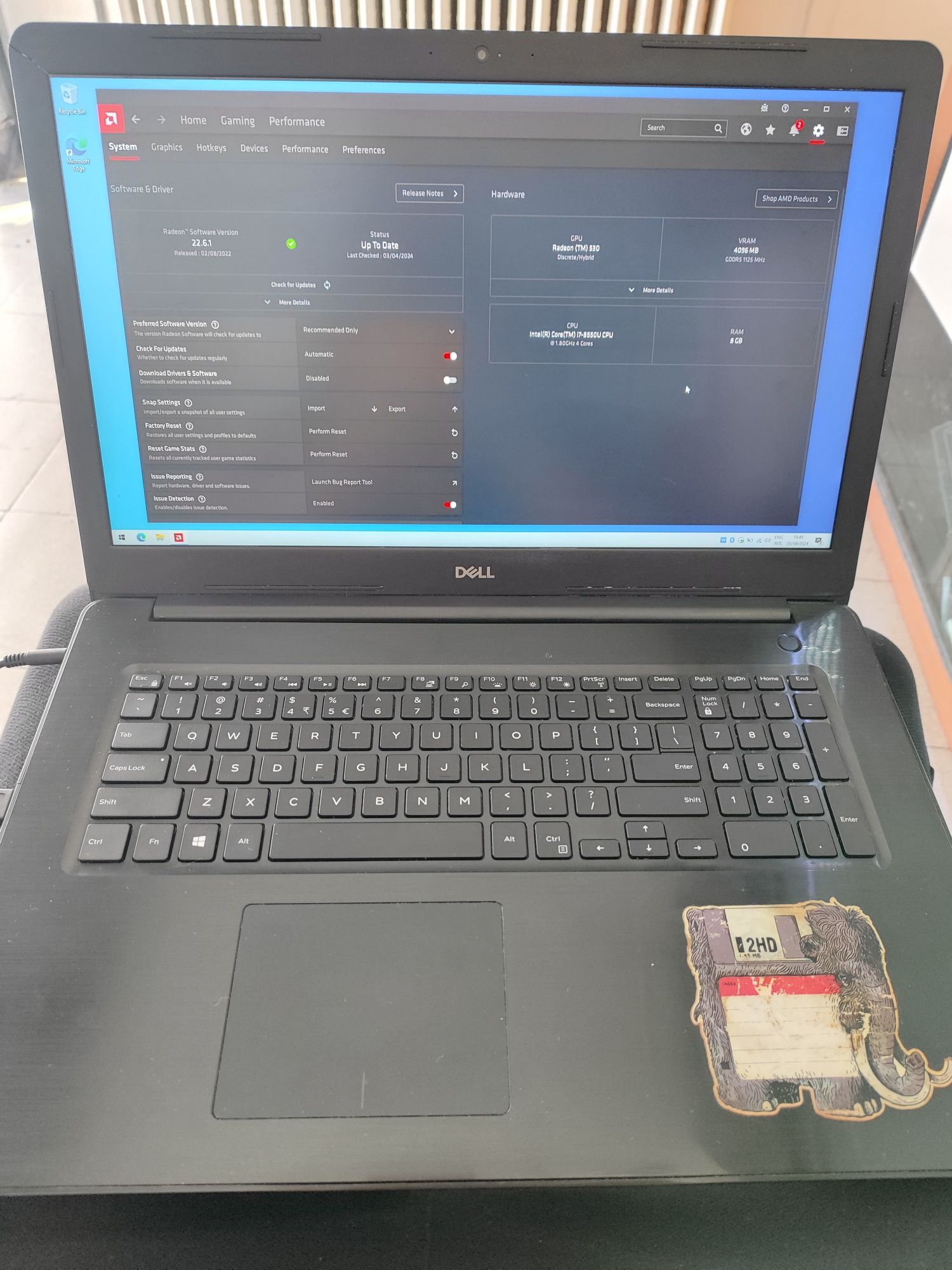 Dell i7 gen 8 Radeon 4gb 17 inch Amanet Lazar Crangasi