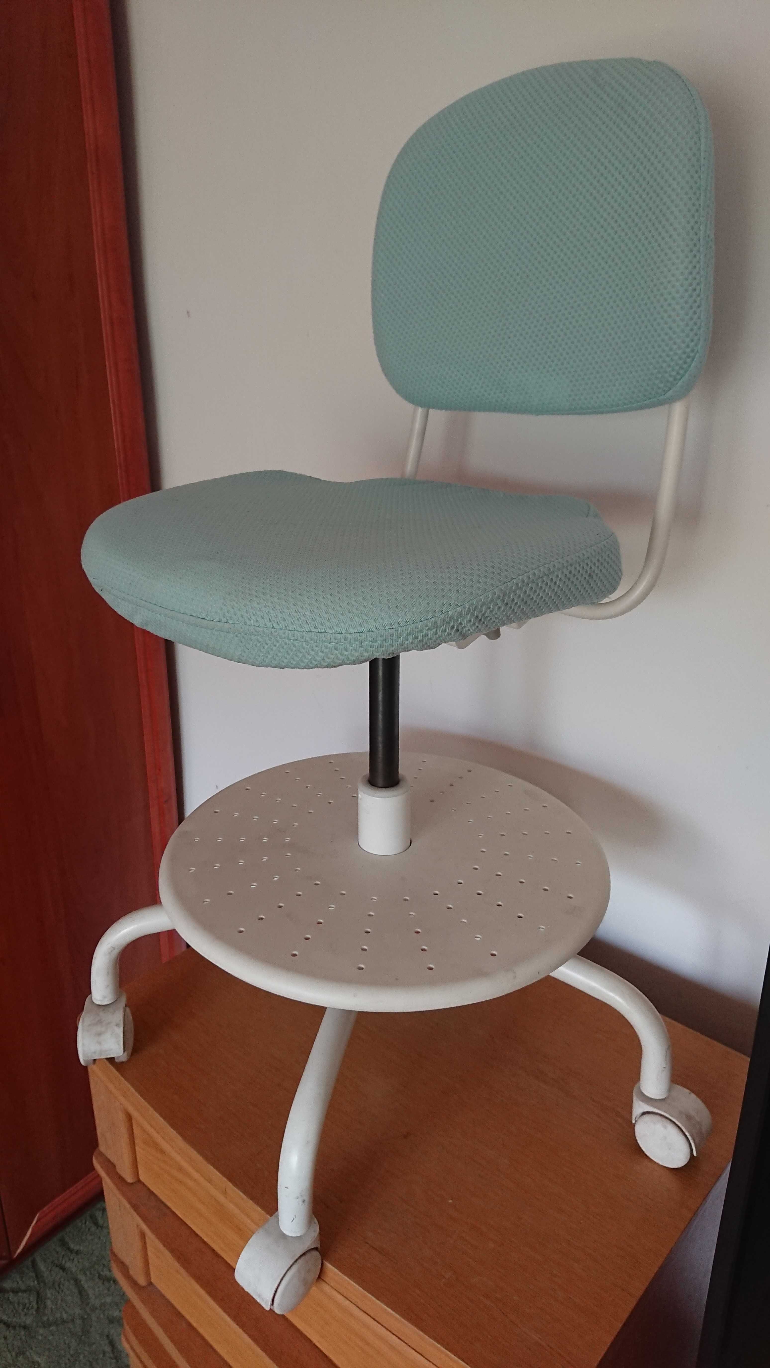 Scaun ergonomic rotativ